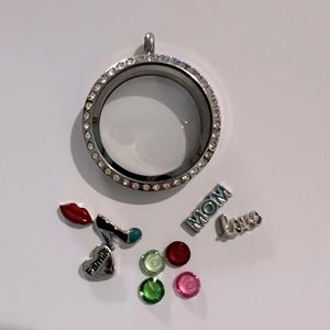 ORIGAMI OWL Twist Living Locket with Clear Crystals with charms